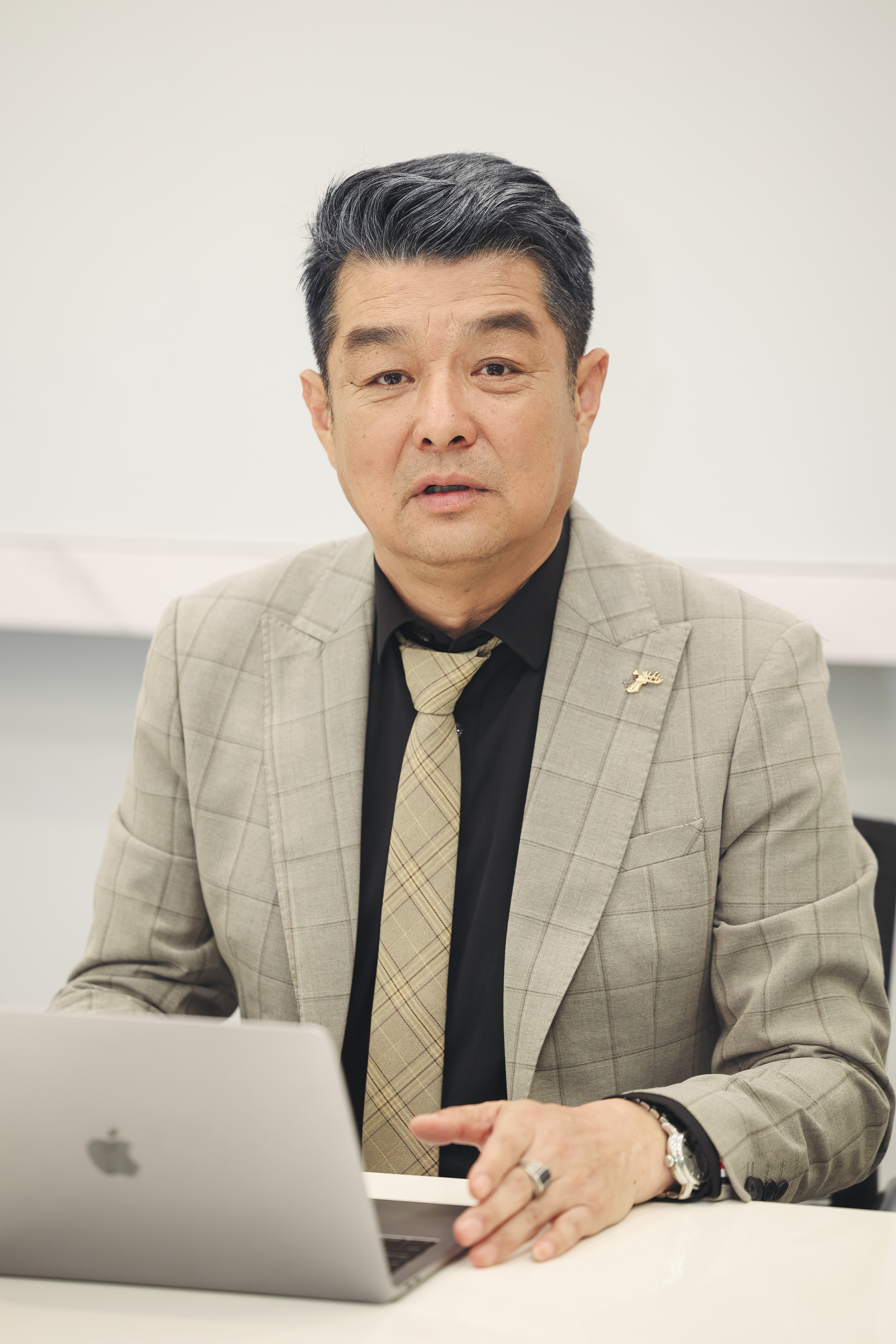 男主演 (27)